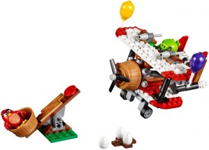 Đồ chơi Lego Angry Birds Piggy Plane Attack 75822 - Tấn công máy bay lợn