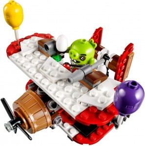 Đồ chơi Lego Angry Birds Piggy Plane Attack 75822 - Tấn công máy bay lợn