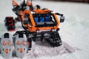 Do Choi Lego Technic Arctic Truck 42038 1